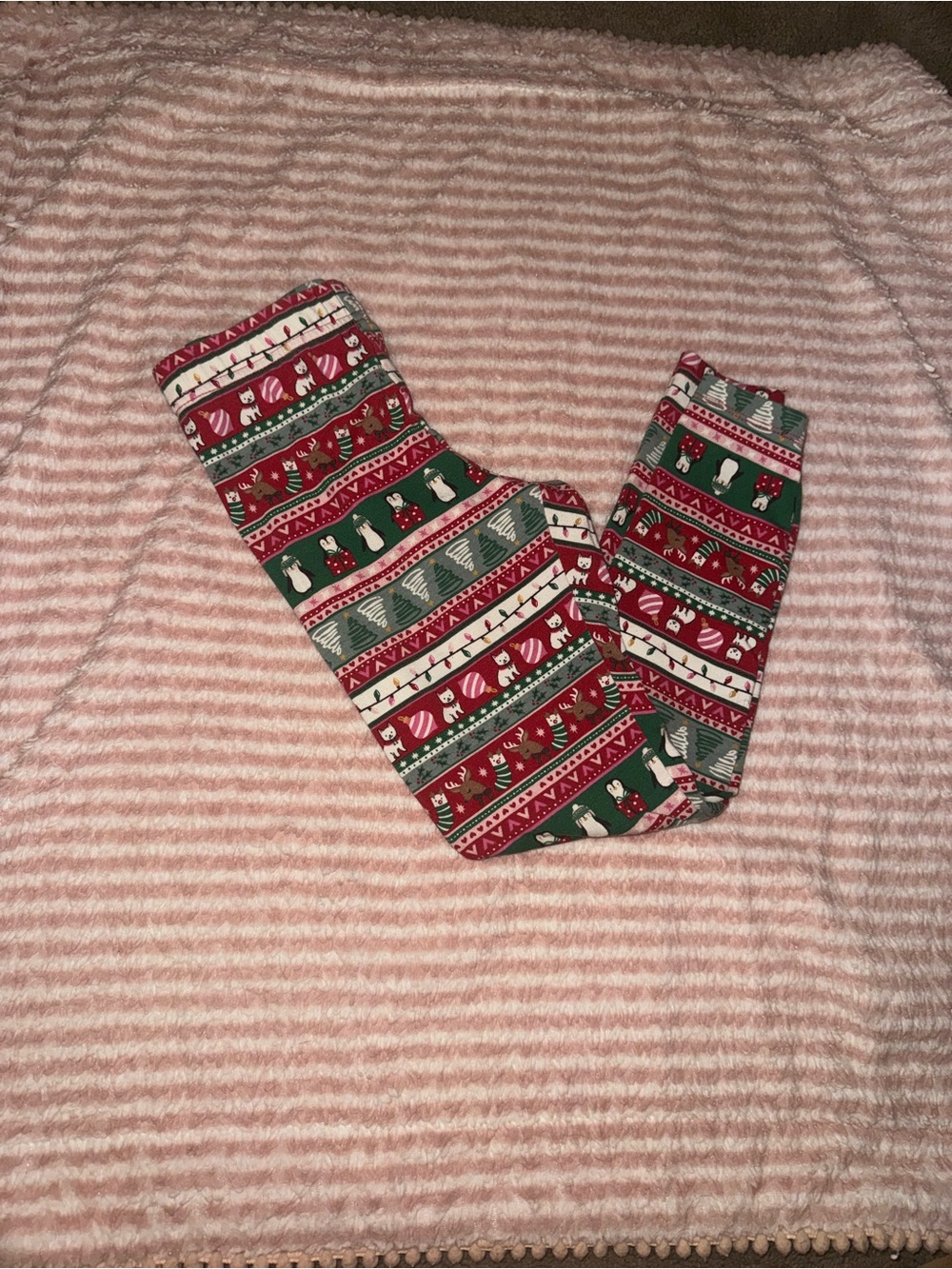 Holiday Time Red & Green Holiday Patterned Leggings